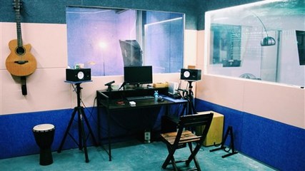 少儿声乐启蒙与音乐制作入门 从歌唱基础到录音编曲的全面指南